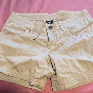 Link Women's Tan Cargo Shorts
